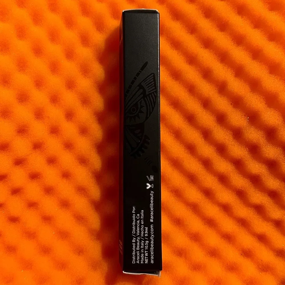 Araceli Beauty Monarca Mascara in Black/Negro